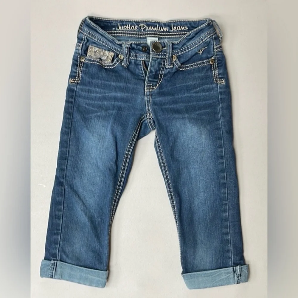 Justice Girls Cuffed Crop Blue Jeans Metallic Embroidered Pocket Accents Size 7S